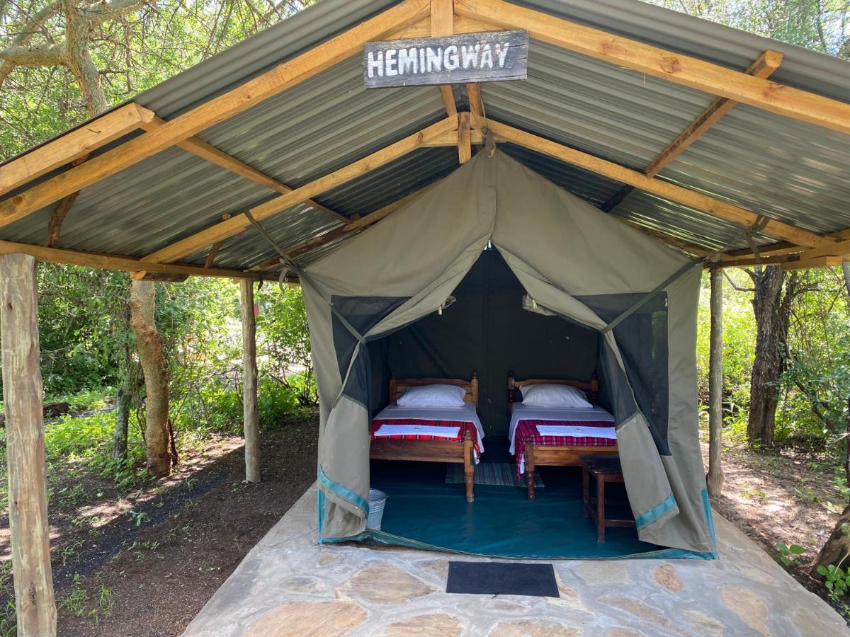 Maasai Simba Camp Hotel อัมโบเซลี ภายนอก รูปภาพ
