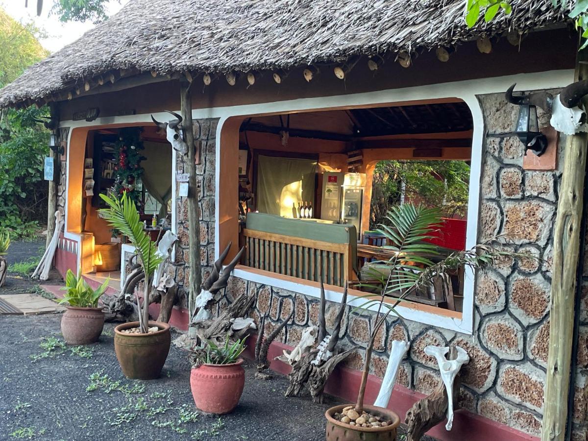 Maasai Simba Camp Hotel อัมโบเซลี ภายนอก รูปภาพ