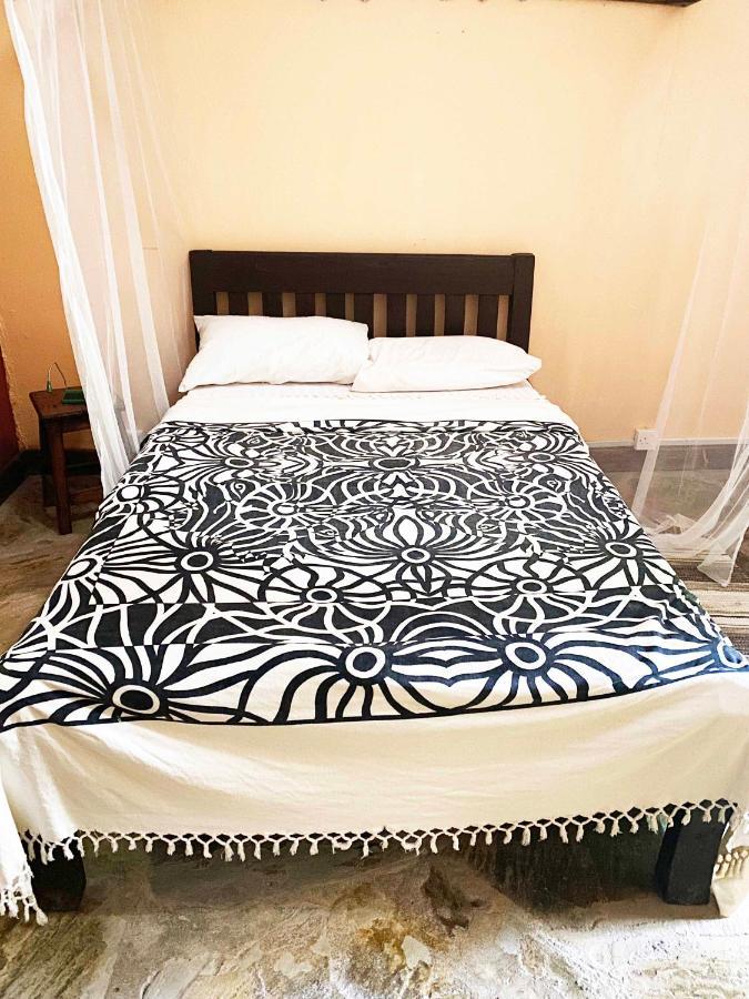 Maasai Simba Camp Hotel อัมโบเซลี ภายนอก รูปภาพ